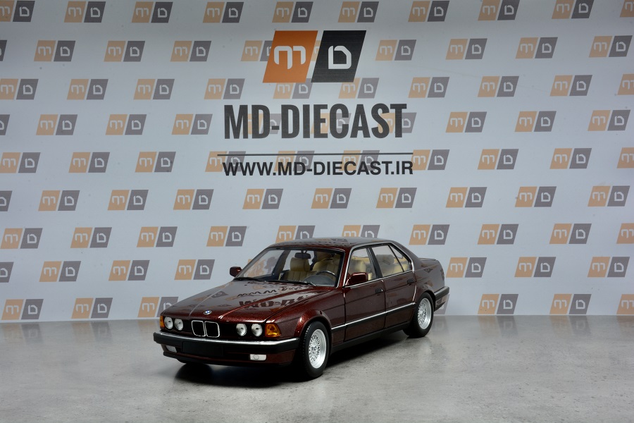 BMW 730i (E32) year 1986 red